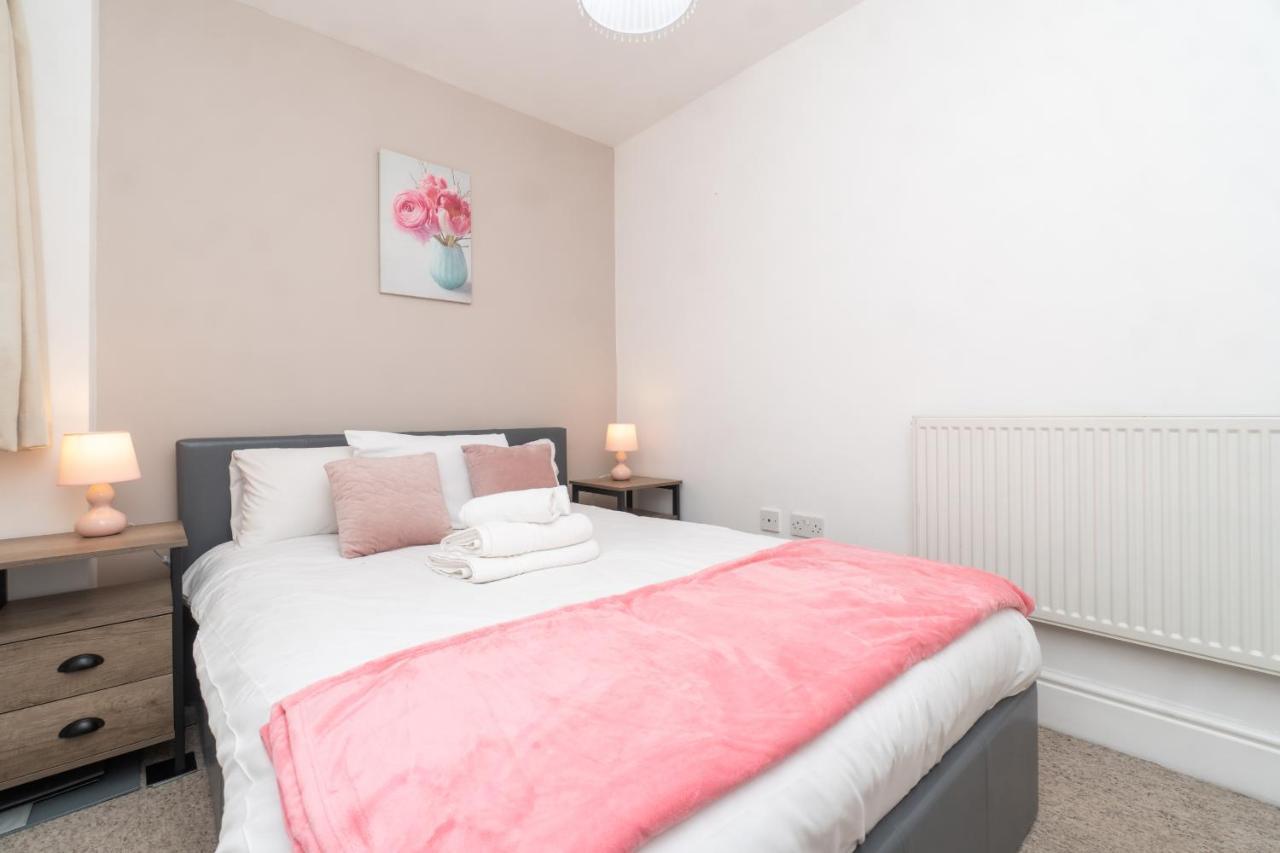 Spacious 2 Bed Southville Flat Near Harbourside ブリストル エクステリア 写真